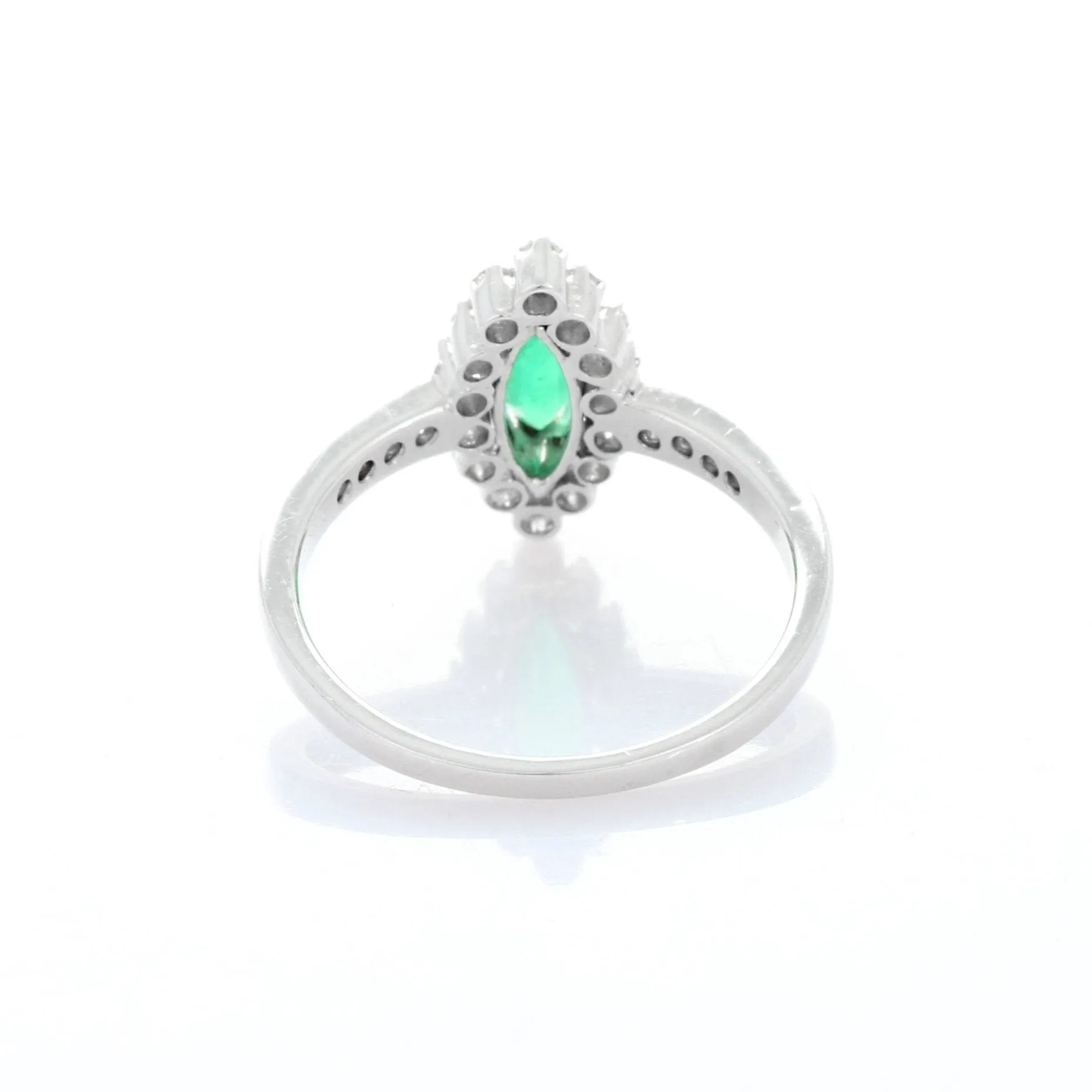 14K White Gold Emerald Ring