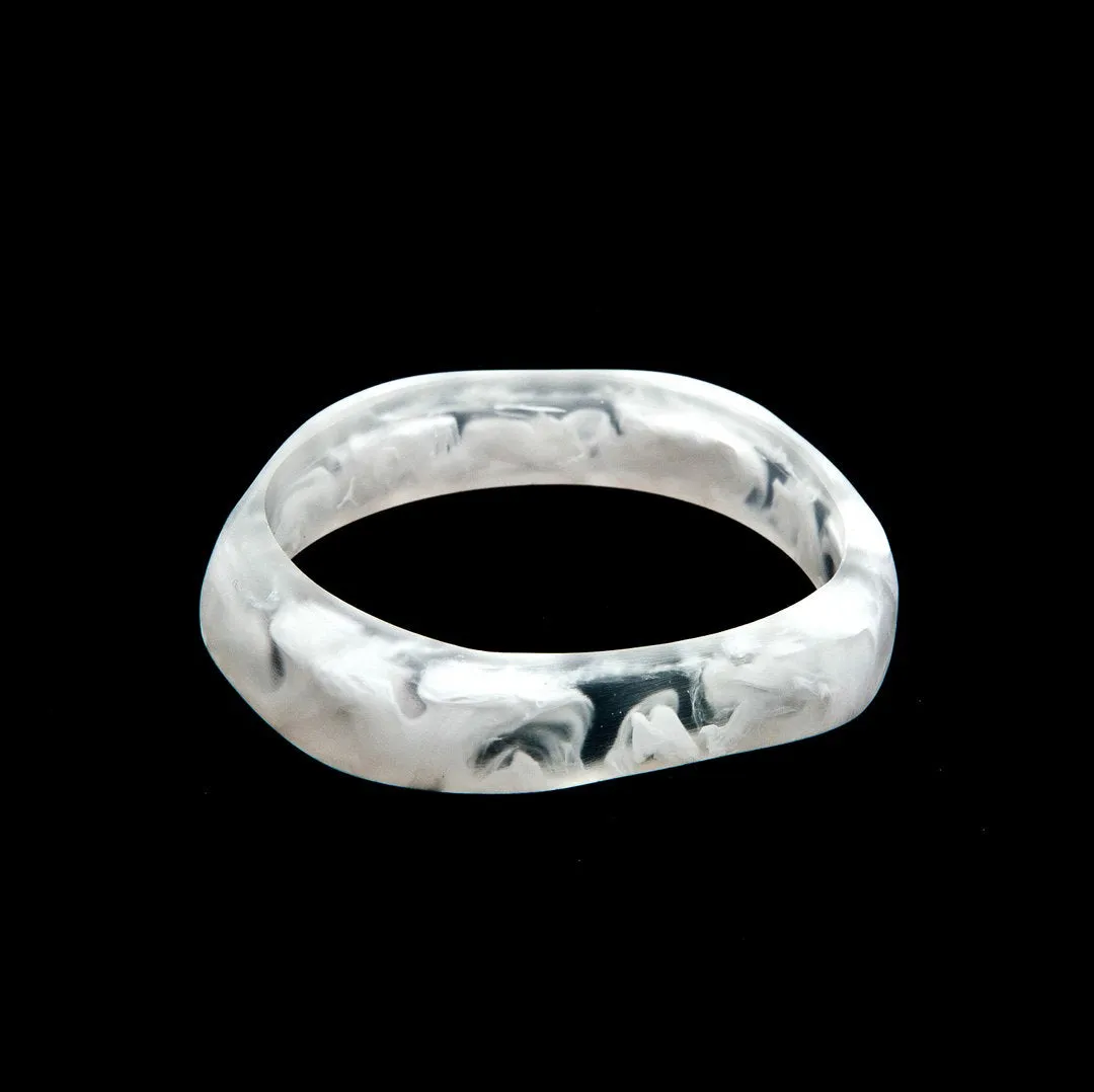 Klungklung Resin Bangle