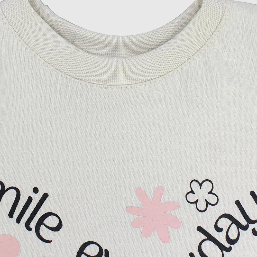 "Smile Everyday" Short-Sleeved Cropped T-Shirt